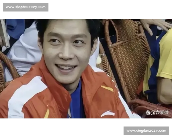 邱贻可的高能量日常：Q 版纸巾藏温情，国乒教练的双面人生